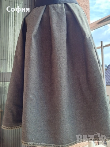 Нова,вълнена пола,р-р С/М и Л/ХЛ
