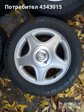 4 броя гуми с гуми 