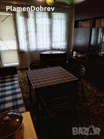 продавам апартамент 120кв на улица Тридесет и първи полк на 4 от 5 етажна сграда няма асансьор , снимка 10 - Апартаменти - 53272412