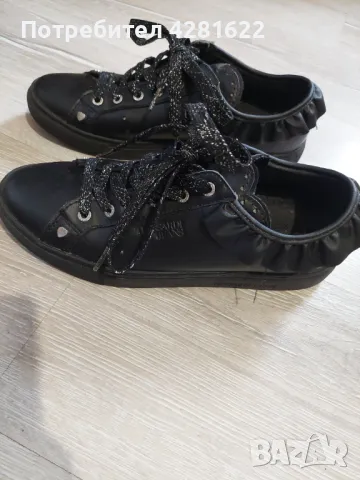 Кожени обувки Trussardi 39 номер, снимка 2 - Дамски ежедневни обувки - 49894310