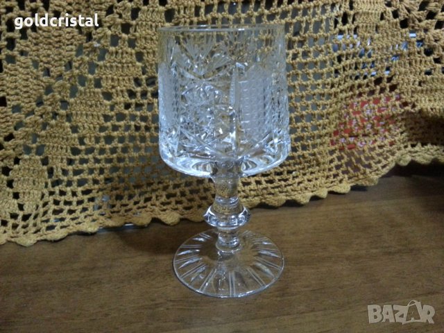Кристални чаши , снимка 1 - Антикварни и старинни предмети - 40306577