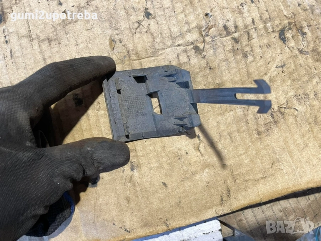 Капачка Кука за Теглена Предна Броня Porsche Cayenne S 4.5 2005г 9PA, снимка 2 - Части - 52159866