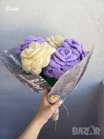 Ръчно изплетен букет цветя, снимка 6 - Декорация за дома - 47999879