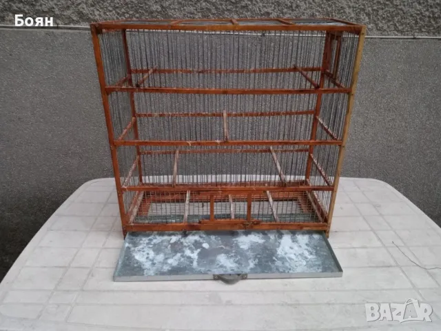 Дървена клетка, кафез за птици, гълъби, канарчета с две вратички , метална скара, като нова!, снимка 2 - За птици - 47986611
