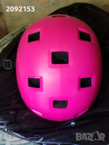 Детска розова каска,р.52/54, снимка 3 - Столчета за кола и колело - 50760131