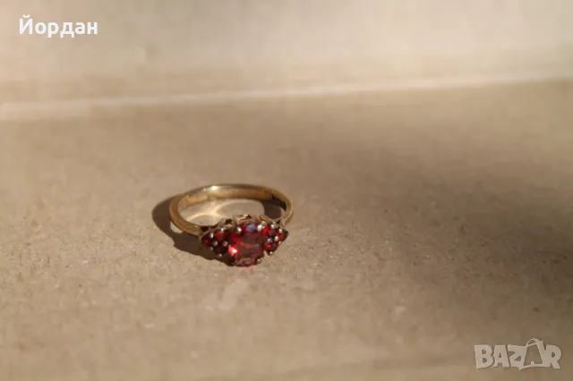 Златен английски дамски пръстен ''JSM'', снимка 13 - Пръстени - 47813026