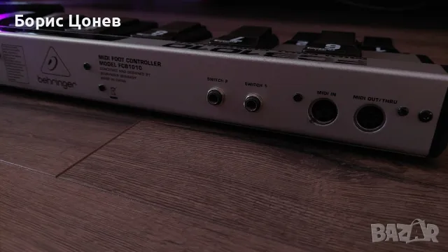 Behringer FCB1010 MIDI Pedalboard контролер, снимка 6 - Други - 48851218