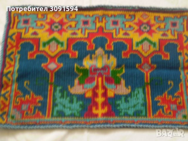 19ти век Ръчно плетена Възглавница многоцветни вълнени конци, снимка 7 - Антикварни и старинни предмети - 39496037