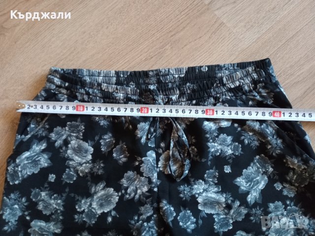 Нови Дамски Панталони 3 броя, снимка 9 - Панталони - 39088347