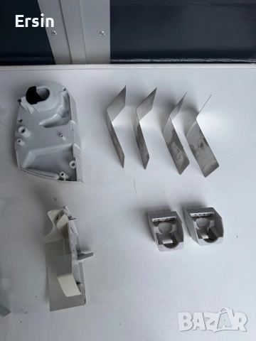 Цял Комплект капачки и Редуктор - -  (Колянов механизъм) За Тента Thule Omnistor (стенен монтаж) , снимка 10 - Палатки - 52045273