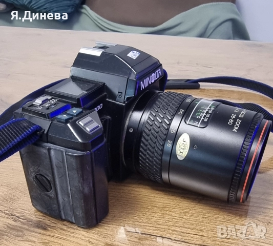 Фотоапарат Minolta 7000, снимка 2 - Фотоапарати - 52067741