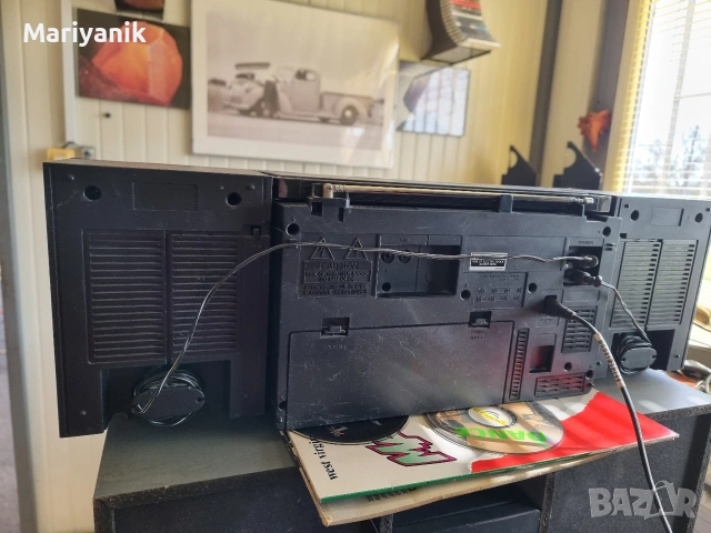 Toshiba RT-7036, снимка 4 - Радиокасетофони, транзистори - 53591219