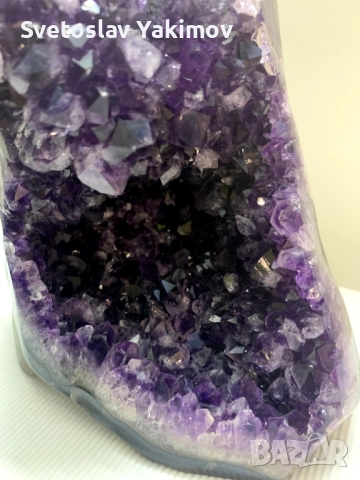 Аметистен Катедрален Кристал /Ествствен/, снимка 3 - Apple iPhone - 51882509