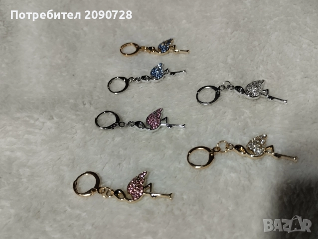 малки нежни висулки за чанти или ключодържатели 