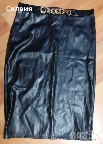 Нова черна кожена пола тип "молив" с верижка, размер "M"-"L", снимка 2 - Поли - 53118310