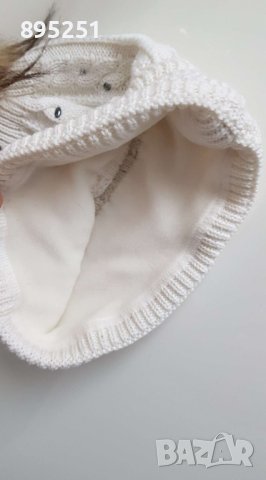 Бяла шапка с камъчета Еistror, снимка 3 - Шапки - 43516102