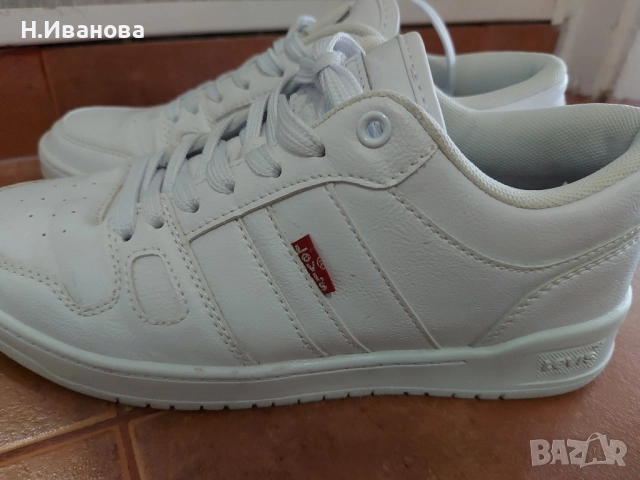 Дамски маратонки Levis