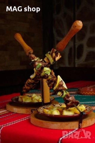 ПРОМО Шашлик кукерски Дървена дъска стойка шишове БЪЛГАРСКИ, снимка 2 - Прибори за хранене, готвене и сервиране - 43683204