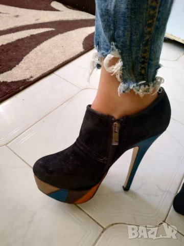 Паоло Ботичели ток, снимка 3 - Дамски обувки на ток - 28695440