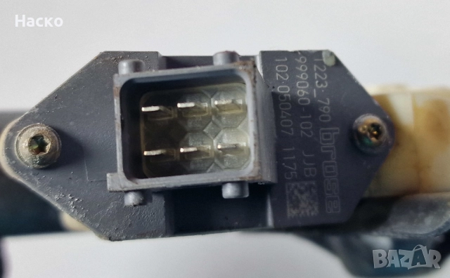 Преден Десен Стъклоповдигач Стъклоподемник Toyota Avensis T25 Тойота Авенсис 2003г-2008г 69810-05050, снимка 3 - Части - 52950760