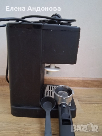 Кафемашина Делонги , снимка 3 - Кафемашини - 51564450