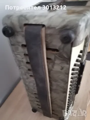 Акордеон, снимка 2 - Акордеони - 49675895