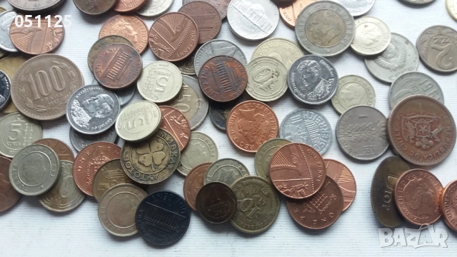 лот от 100 броя чуждестранни монети, снимка 4 - Нумизматика и бонистика - 52922736