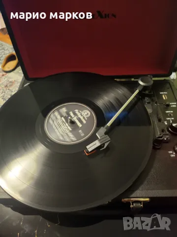 продавам ретро грамофон "Reflexion"