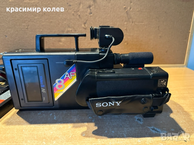  видеокамера "Sony CCD-V8AF Camcorder - Black"