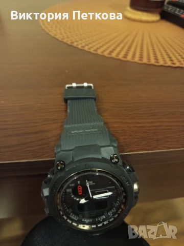 Почти нов часовник за тинейджър или мъж, снимка 2 - Мъжки - 50492722