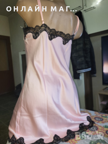 Нощничка BRAsNtHINGs 42/ L, снимка 4 - Корсети, бюстиета, топове - 36550762