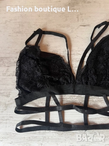 Ново черно дантелено бюстие с ленти под гърдите с регулиращи се презрамки S , M , L , XL размери, снимка 2 - Бельо - 52186927