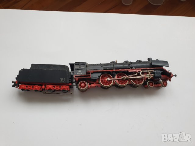 Парен локомотив Marklin DB 003160-9, снимка 4 - Колекции - 40744169