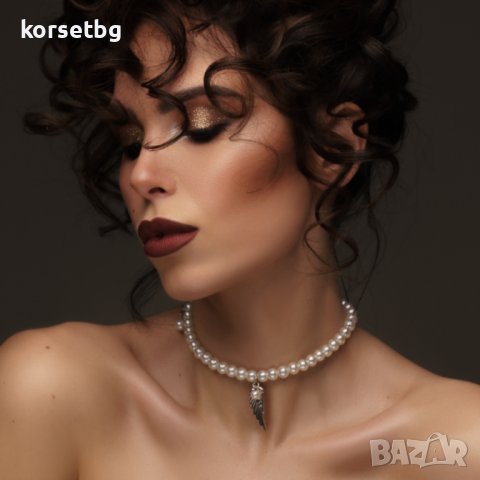 Ръчно изработено перлено колие с висулка крило 20338