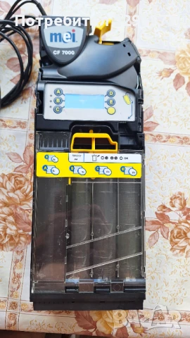 Продавам монетник MARS CF7000. На EURO  