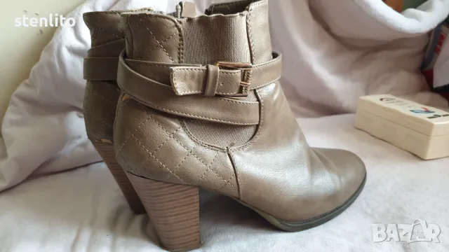 2 чифта дамски боти за 10 лв., снимка 13 - Дамски боти - 49969525