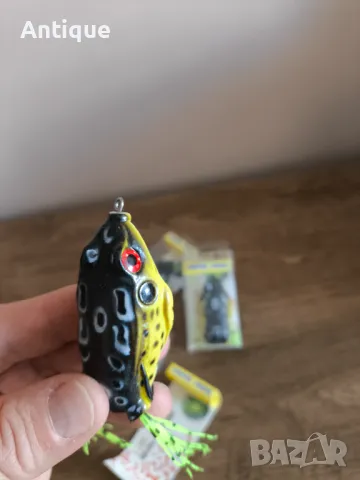 Силиконова жаба с кука двойка HUIZHU 15 грама, снимка 3 - Стръв и захранки - 49316757