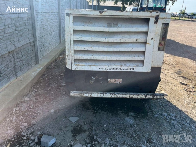 Винтов нафтов компресор атлас копко, снимка 7 - Компресори - 52501426