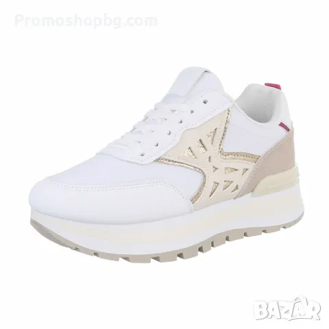 Дамски спортни обувки / Маратонки - бели, черни