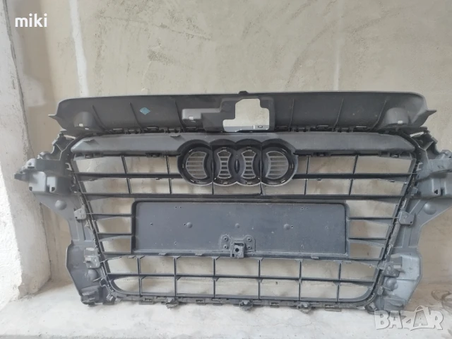 Решетка радиатор за Audi A3 (2012-2020), снимка 2 - Части - 51199321