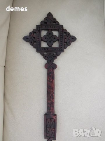Дървен християнски кръст от Етиопия