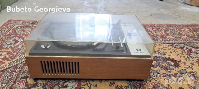 Грамофон, снимка 2 - Антикварни и старинни предмети - 49526067