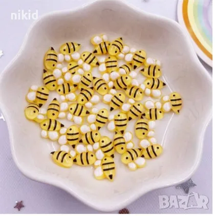 Пчела Пчели пчеличка акрил фигурка бижу за нокти декорация украса за маникюр, снимка 3 - Други - 47485508