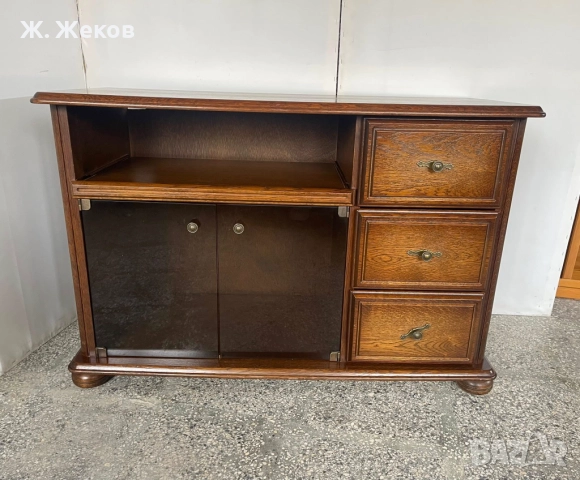 Масивен Тв шкаф