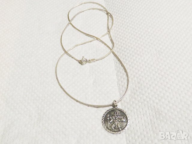 Старинен медальон и сребърно синджирче  - Свети мъченик Христофор пресича поток и носи дете сребро, снимка 4 - Колиета, медальони, синджири - 33227603