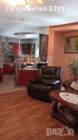 Етаж 377 кв.м, снимка 2 - Производствени сгради - 53596748