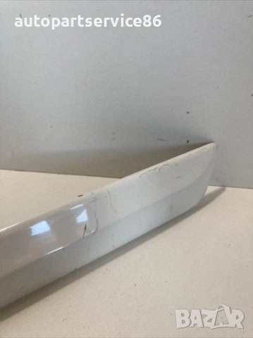 Лява задна декоративна лайсна за врата бяла за KIA Rio 1.5 CRDi (2009) 87733-1G600, снимка 2 - Части - 53284712