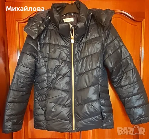 Есенно тъмно синьо яке