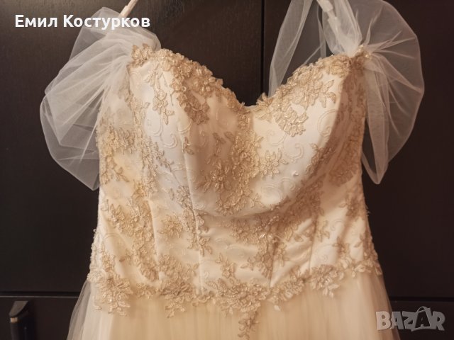 Продавам сватбена рокля - цвят екрю, снимка 5 - Рокли - 36842908