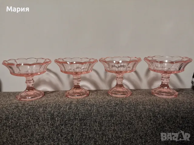 Купички на столче 